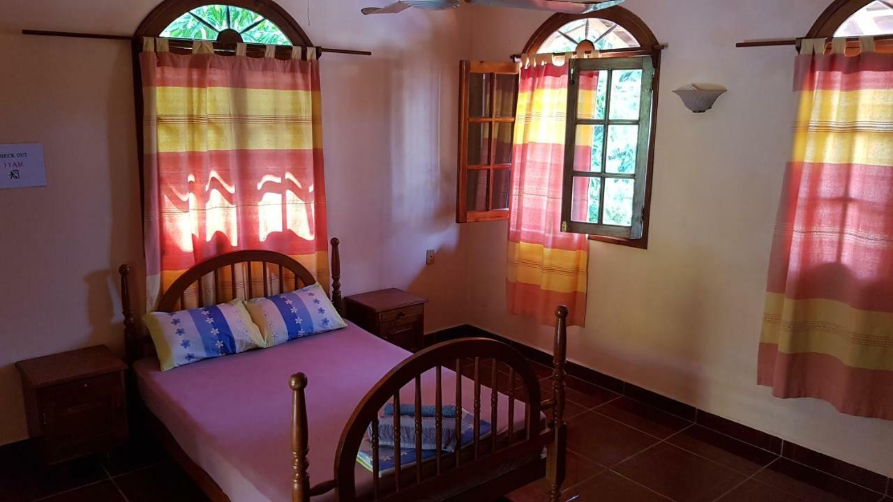 Villa Mango Hostel Puerto Escondido  Esterno foto