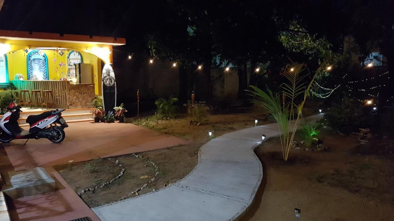 Villa Mango Hostel Puerto Escondido  Esterno foto
