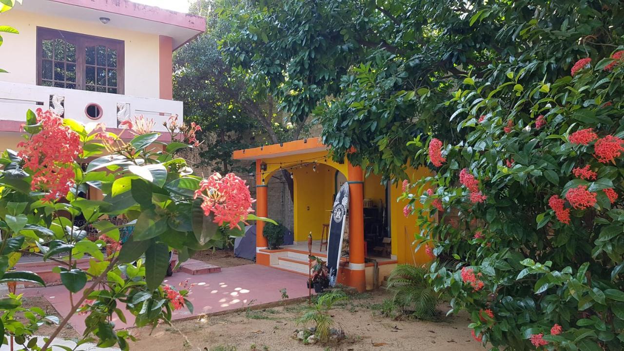 Villa Mango Hostel Puerto Escondido  Esterno foto